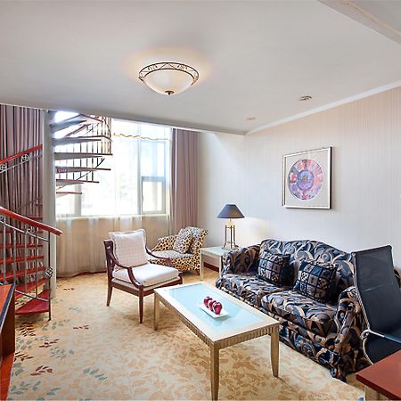 Holiday Inn Zhengzhou Zhongzhou By Ihg Dış mekan fotoğraf