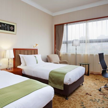 Holiday Inn Zhengzhou Zhongzhou By Ihg Oda fotoğraf