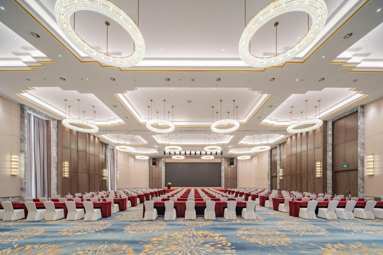 Holiday Inn Zhengzhou Zhongzhou By Ihg Dış mekan fotoğraf