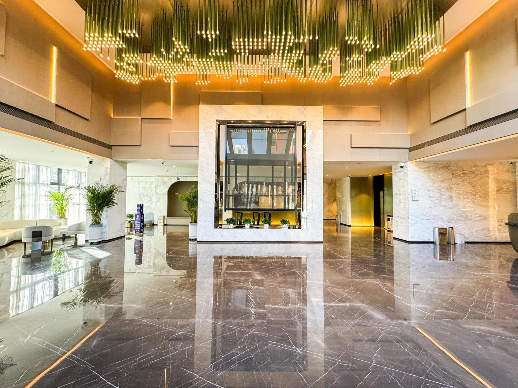 Holiday Inn Zhengzhou Zhongzhou By Ihg Dış mekan fotoğraf